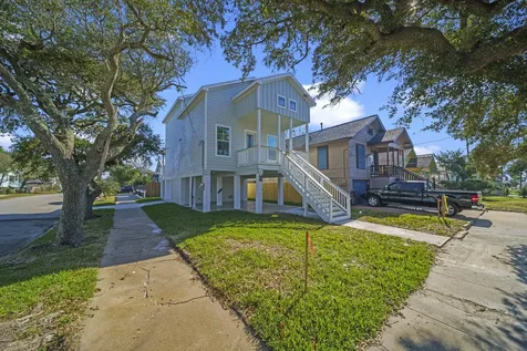 2202 31st Street Galveston TX 77550