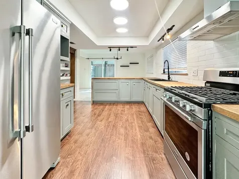 3230 Beaver Glen Drive Houston TX 77339