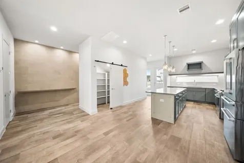 6809 Troya Lane Houston TX 77092