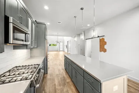 6809 Troya Lane Houston TX 77092