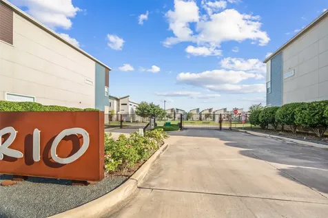 6809 Troya Lane Houston TX 77092