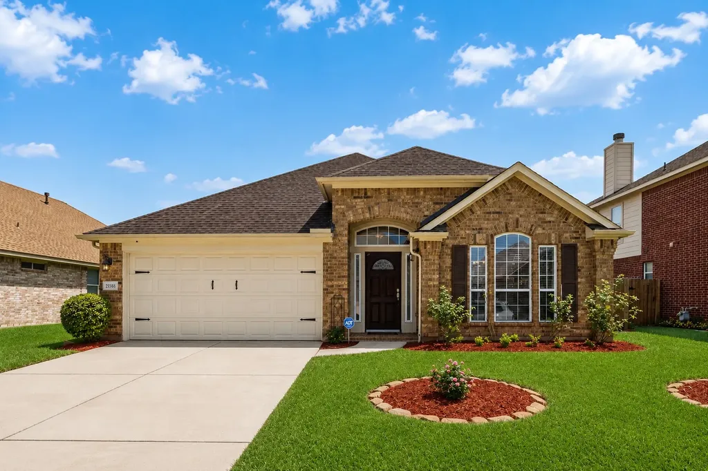 21586 Tims Harbor Drive Kingwood TX 77339