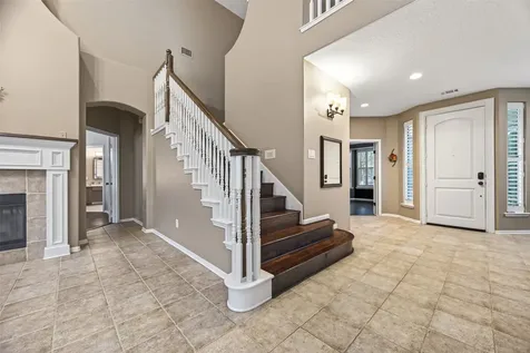 10 Mirror Ridge Drive The Woodlands TX 77382