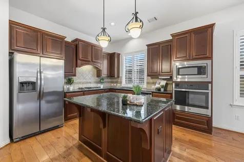 7 Woodmoor Place Magnolia TX 77354