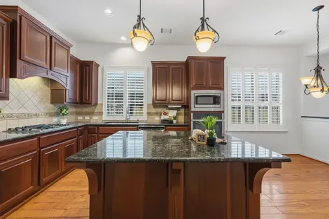 7 Woodmoor Place Magnolia TX 77354