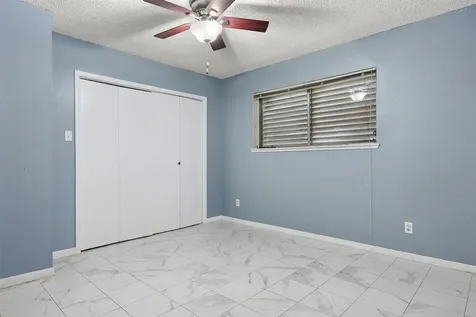 2621 16th Avenue N Texas City TX 77590