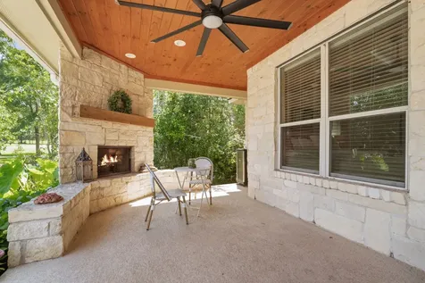 13907 Jbk Memorial Drive Willis TX 77318