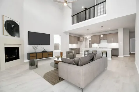 2103 Della Lakes Court Fresno TX 77545