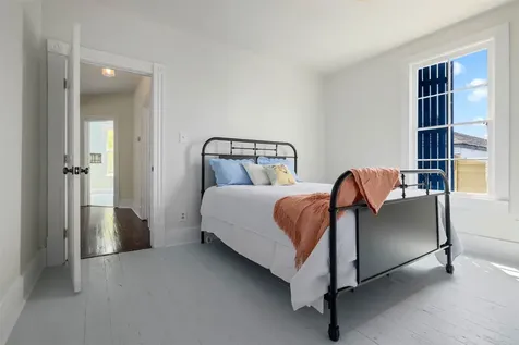 1718 Ursuline Galveston TX 77550