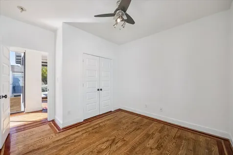 427 W 27th Street Houston TX 77008
