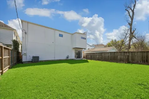 427 W 27th Street Houston TX 77008