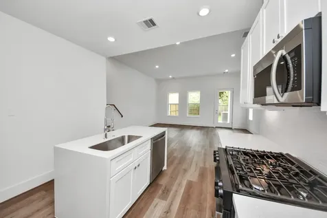 5612 Bertellis Lane Houston TX 77091