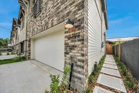 5612 Bertellis Lane Houston TX 77091