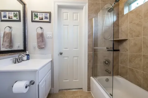 10602 Enclave Shadows Court Houston TX 77043