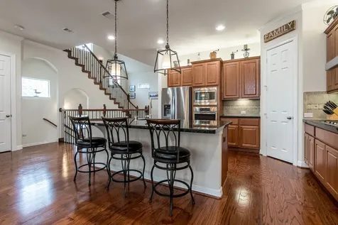 10602 Enclave Shadows Court Houston TX 77043