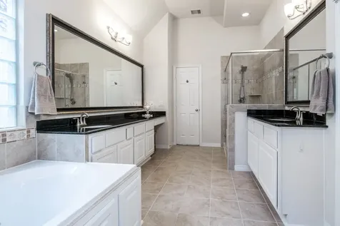 10602 Enclave Shadows Court Houston TX 77043