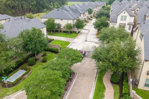10602 Enclave Shadows Court Houston TX 77043