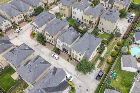 10602 Enclave Shadows Court Houston TX 77043