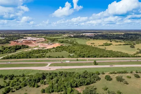969 Interstate 45 N Feeder Road Huntsville TX 77320