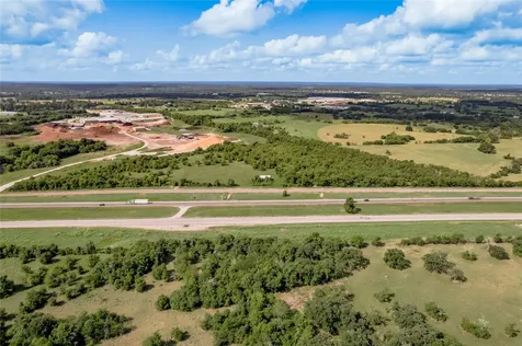 969 Interstate 45 N Feeder Road Huntsville TX 77320