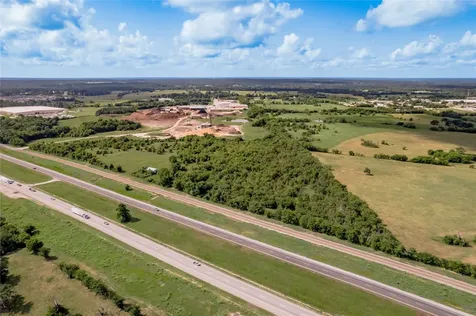 969 Interstate 45 N Feeder Road Huntsville TX 77320