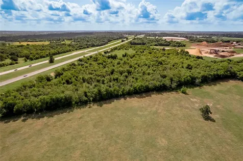 969 Interstate 45 N Feeder Road Huntsville TX 77320