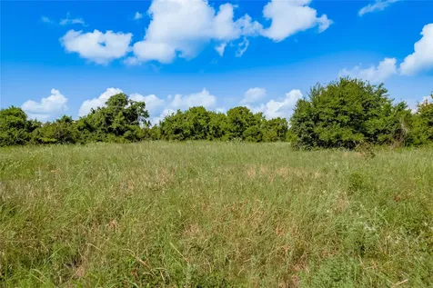 969 Interstate 45 N Feeder Road Huntsville TX 77320