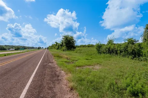 969 Interstate 45 N Feeder Road Huntsville TX 77320
