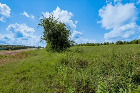969 Interstate 45 N Feeder Road Huntsville TX 77320