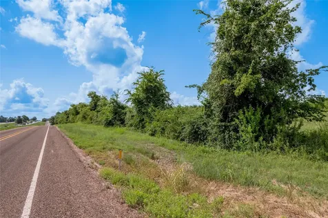 969 Interstate 45 N Feeder Road Huntsville TX 77320