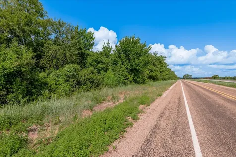 969 Interstate 45 N Feeder Road Huntsville TX 77320