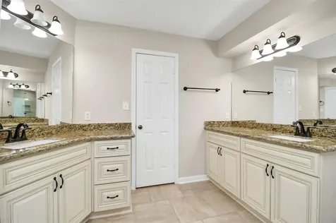 2519 Palace Drive Stafford TX 77477
