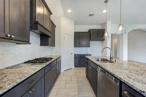 3207 Primrose Canyon Ln Lane Pearland TX 77584