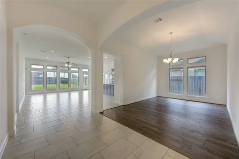 3207 Primrose Canyon Ln Lane Pearland TX 77584
