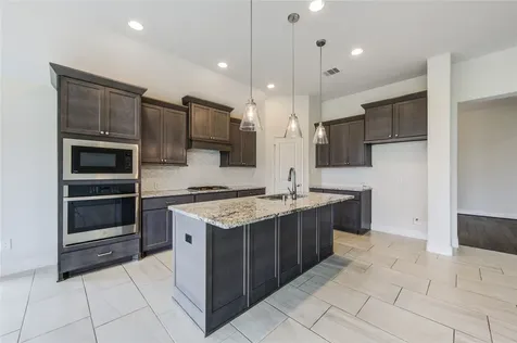 3207 Primrose Canyon Ln Lane Pearland TX 77584