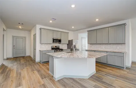13922 Bay Crest Texas City TX 77539