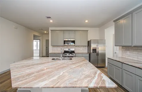 13922 Bay Crest Texas City TX 77539