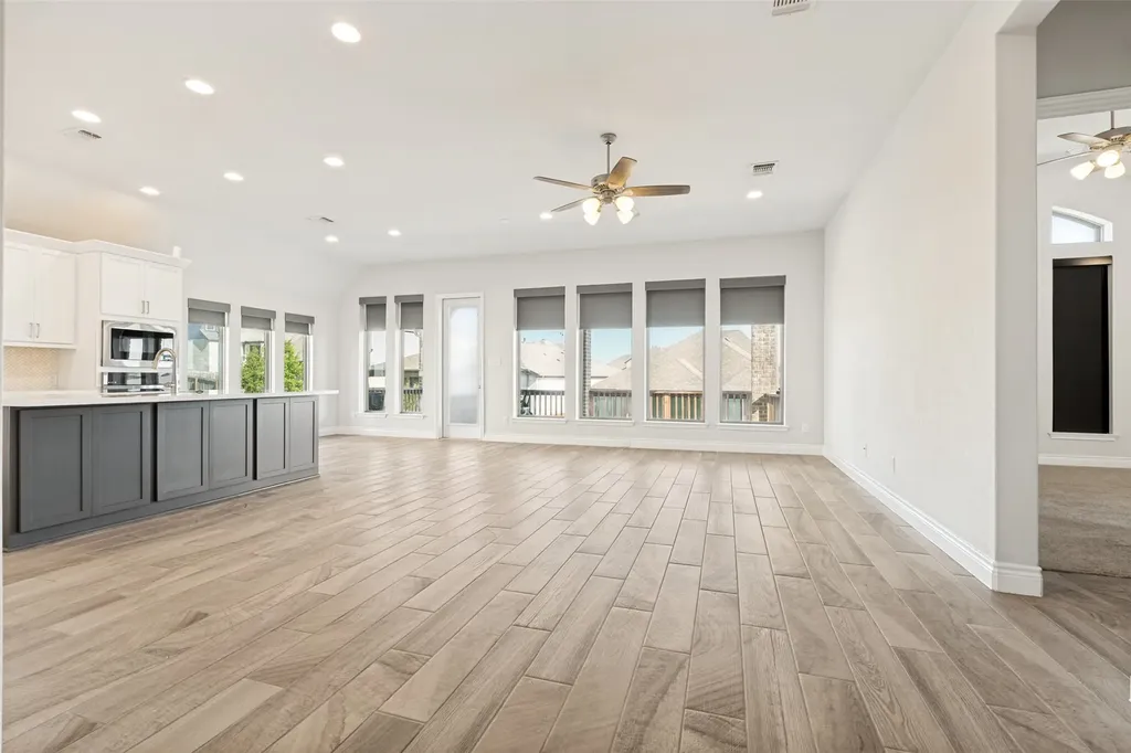 12314 Fort Travis San Antonio TX 78245