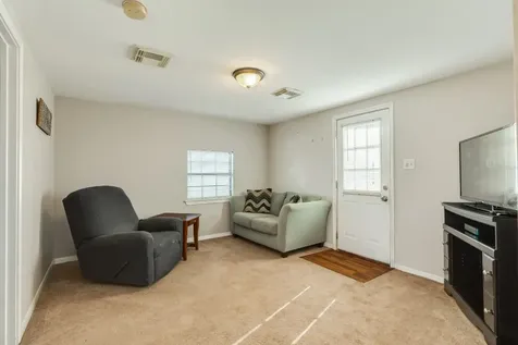 640 Whitten Street Clute TX 77531