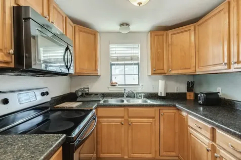 640 Whitten Street Clute TX 77531