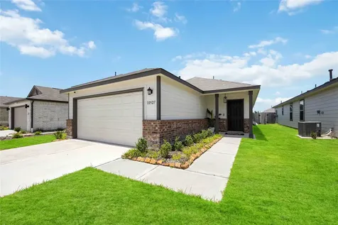 10527 Meadow Saffron Drive Houston TX 77016
