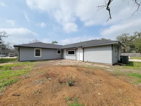 301 Cypress Street Lake Jackson TX 77566