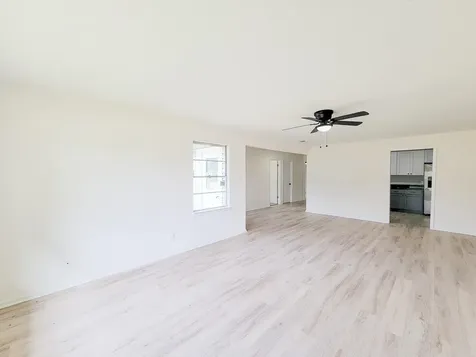 301 Cypress Street Lake Jackson TX 77566