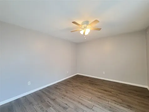 6401 Deihl Road 307 Houston TX 77092