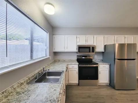 6401 Deihl Road 307 Houston TX 77092