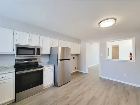 6401 Deihl Road 307 Houston TX 77092