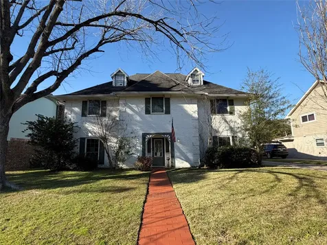 5030 Bayou Vista Drive Houston TX 77091