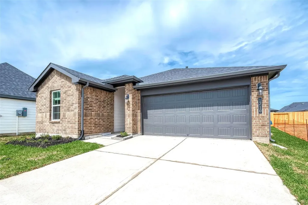 1210 Via Del Corso Lane Richmond TX 77406