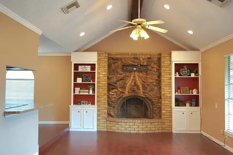 209 Dogwood Street Lake Jackson TX 77566