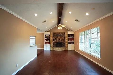 209 Dogwood Street Lake Jackson TX 77566
